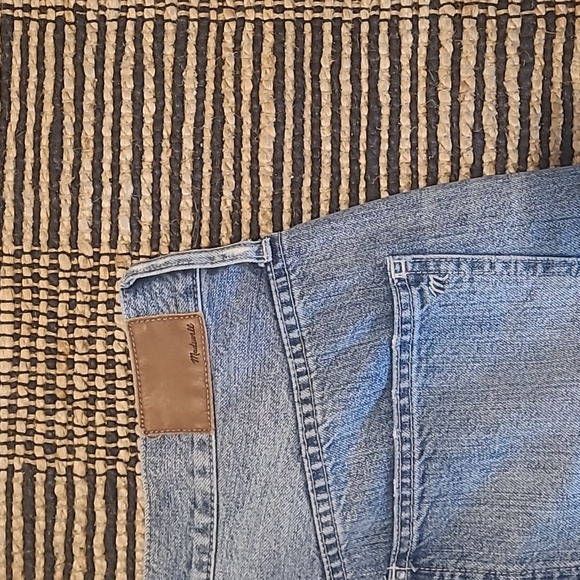 MADEWELL RIGID DEMI BOOT CROP JEANS - Picture 14 of 15